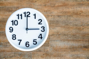 how to read a clock